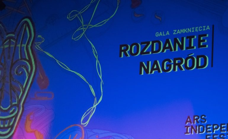  Cztery Czarne Konie Ars Independent
